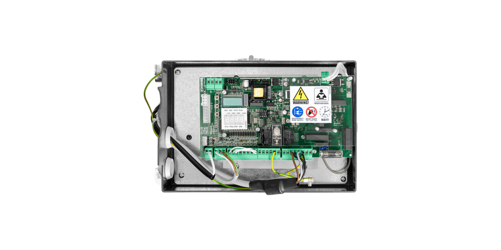 YAK25 OTI 3 d8a5090cc1e9a101da6adb4b8745494f